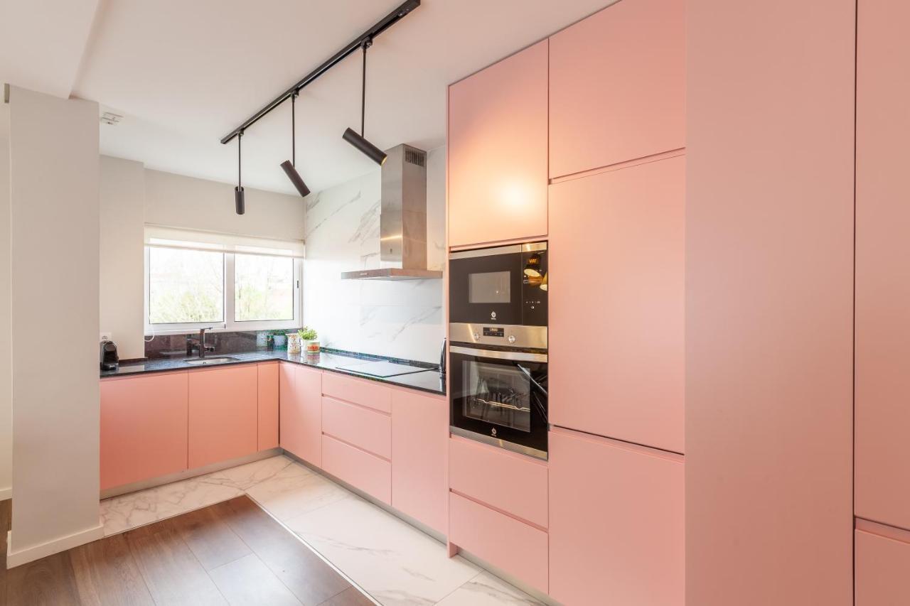 Flamingo Apartment In City Center - Minho'S Guest براغا المظهر الخارجي الصورة