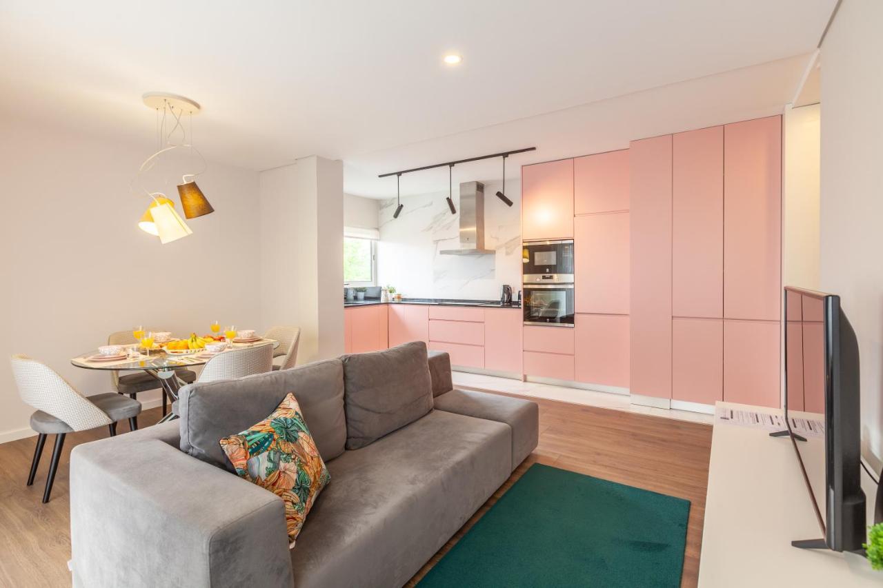 Flamingo Apartment In City Center - Minho'S Guest براغا المظهر الخارجي الصورة
